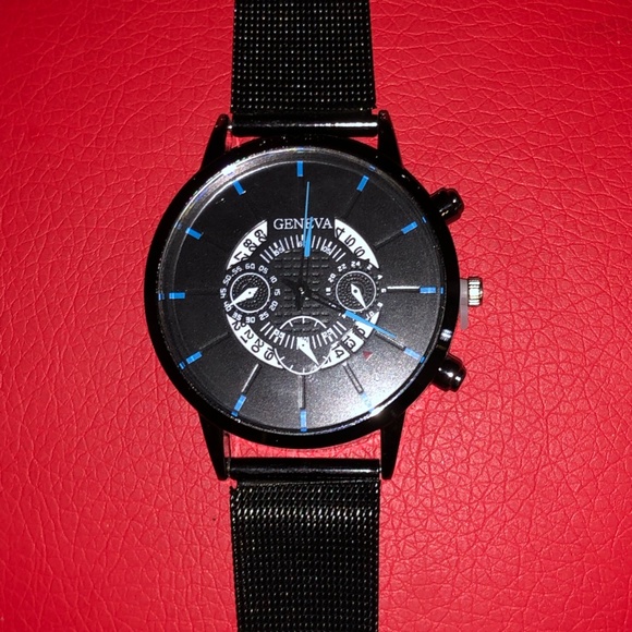 GENEVA Men's Watch Stainless Steel Calendar Sports - Picture 6 of 13